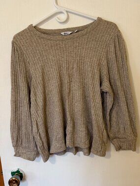 💕 FREE WITH PURCHASE 💕 Reitmans Taupe Ribbed Long Sleeve Top XL